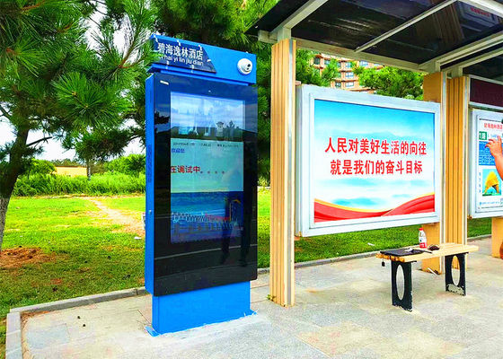 China Multi funktionelldigital-Werbungs-Schirme im Freien für Wartehäuschen-Bushaltestelle fournisseur