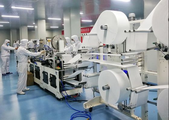 Nichtgewebte chirurgische Wegwerfmaske, die Maschine stabilen Betrieb 220V/50Hz macht fournisseur